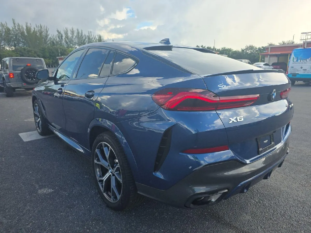 BMW X6 40IX MSPT 2023