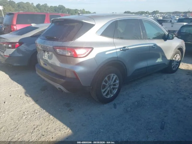 FORD ESCAPE SE 2022