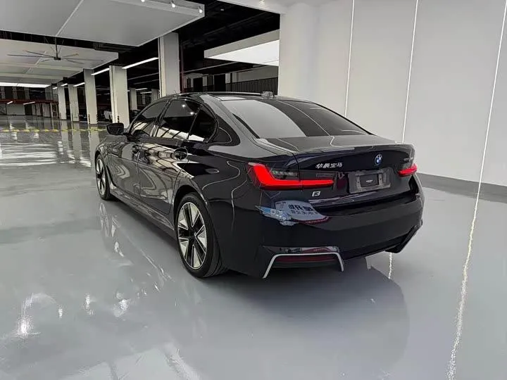 BMW I3 2023