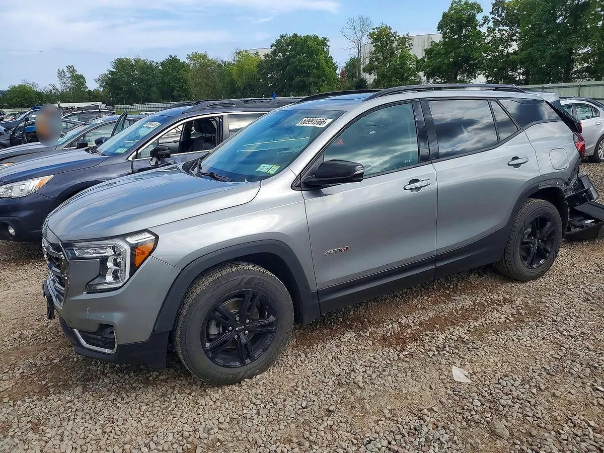 GMC TERRAIN AT4 2023