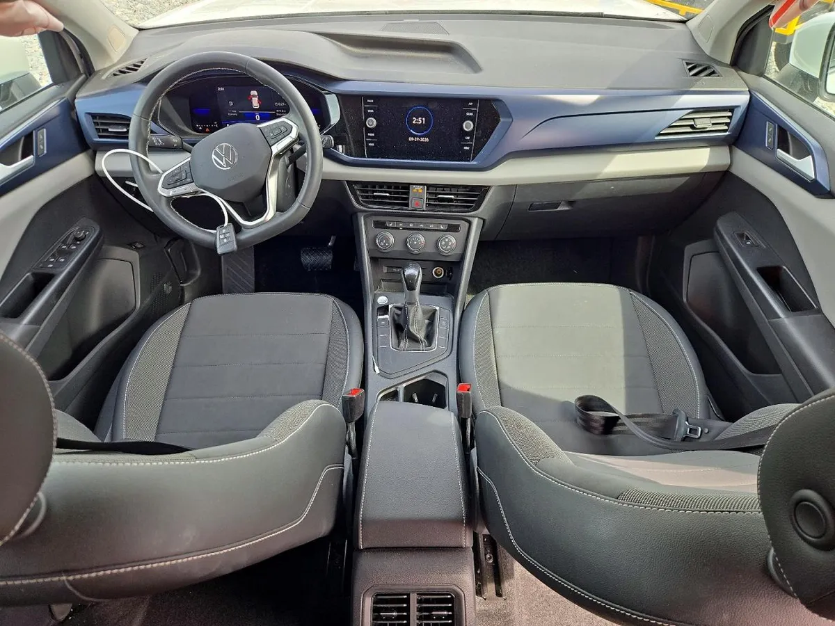 VOLKSWAGEN TAOS SE 2022