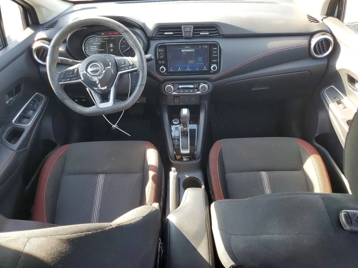 NISSAN VERSA SR 2024