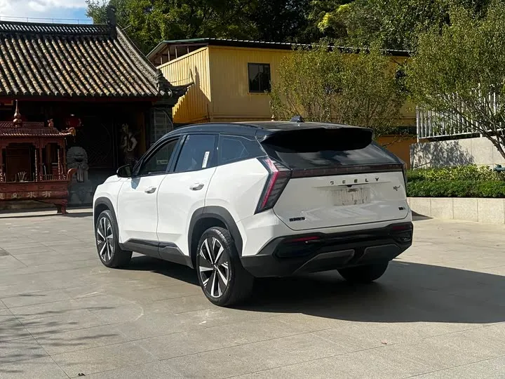 GEELY BOYUE L PREMIUM 2023