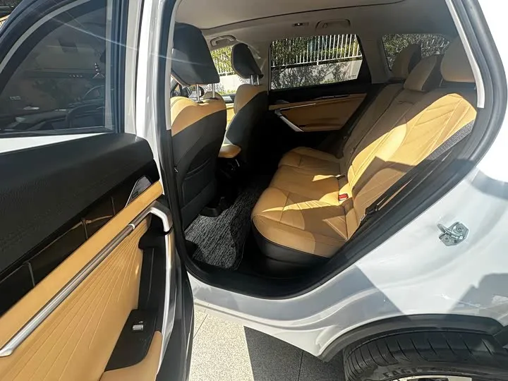 GEELY BOYUE L PREMIUM 2023