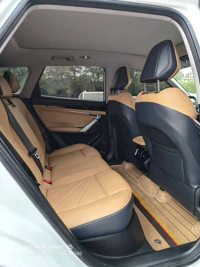 GEELY BOYUE L LUXURY 2022