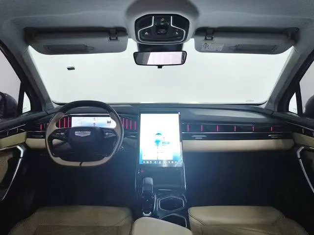 GEELY BOYUE L LUXURY 2023