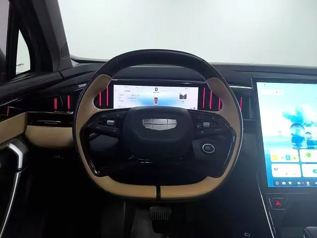 GEELY BOYUE L LUXURY 2023