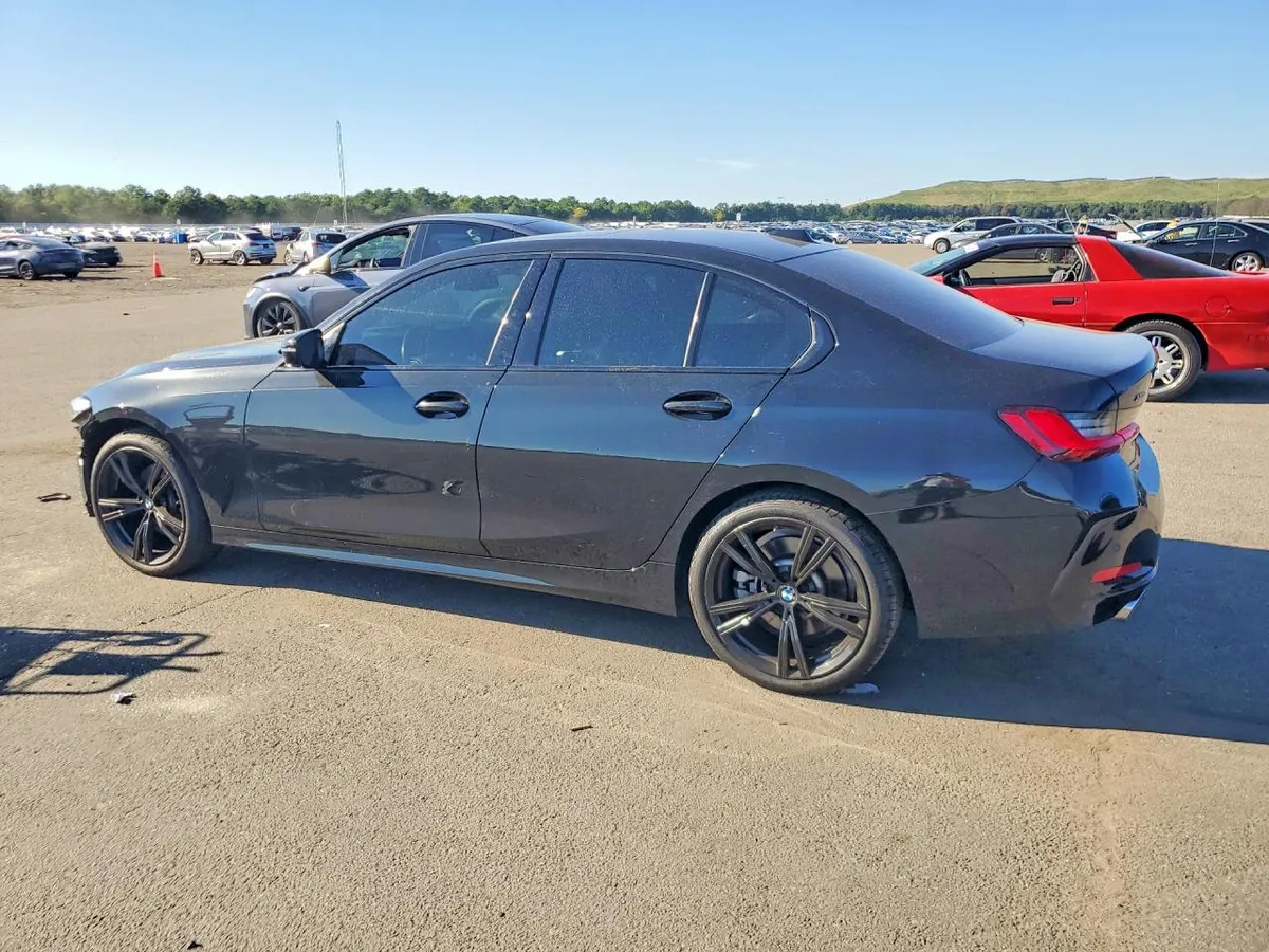 BMW 330XI 2023