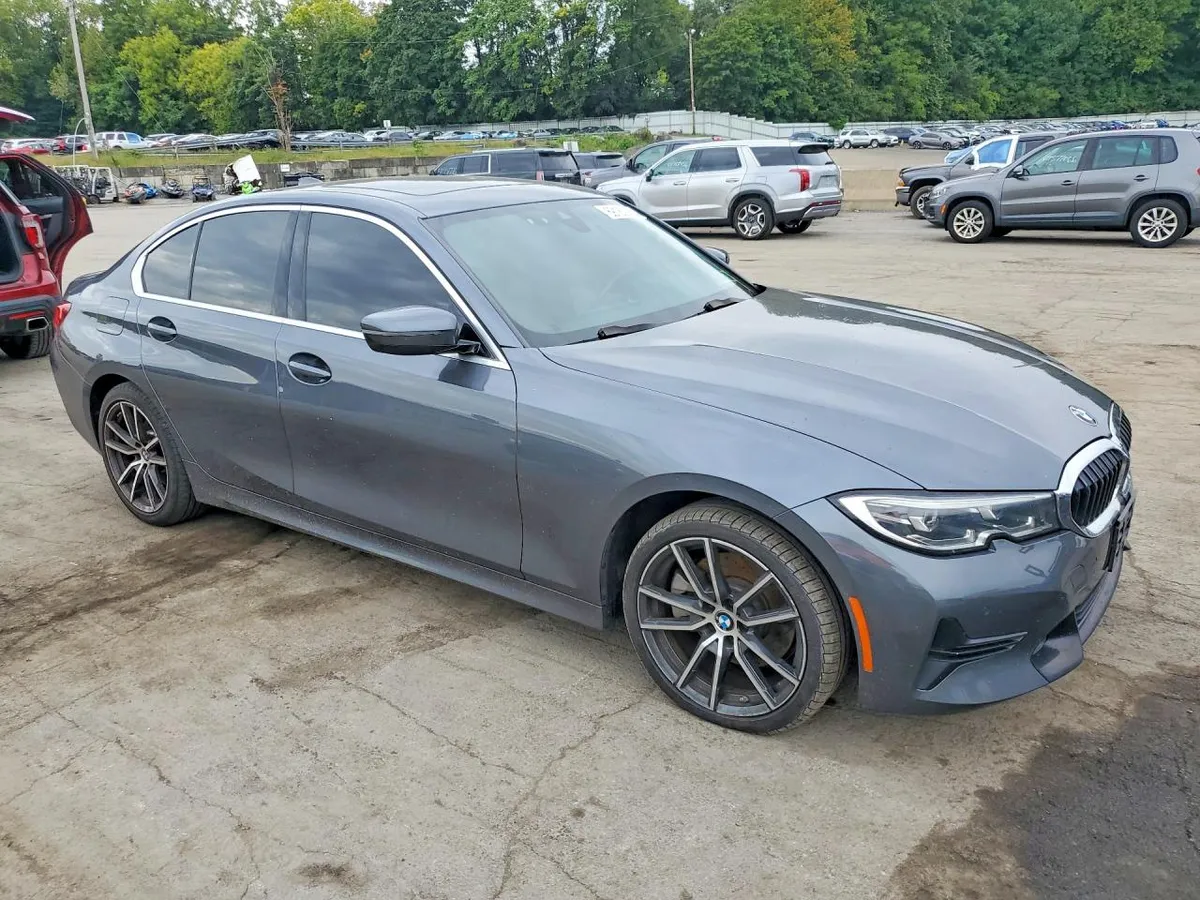 BMW 330XI 2020