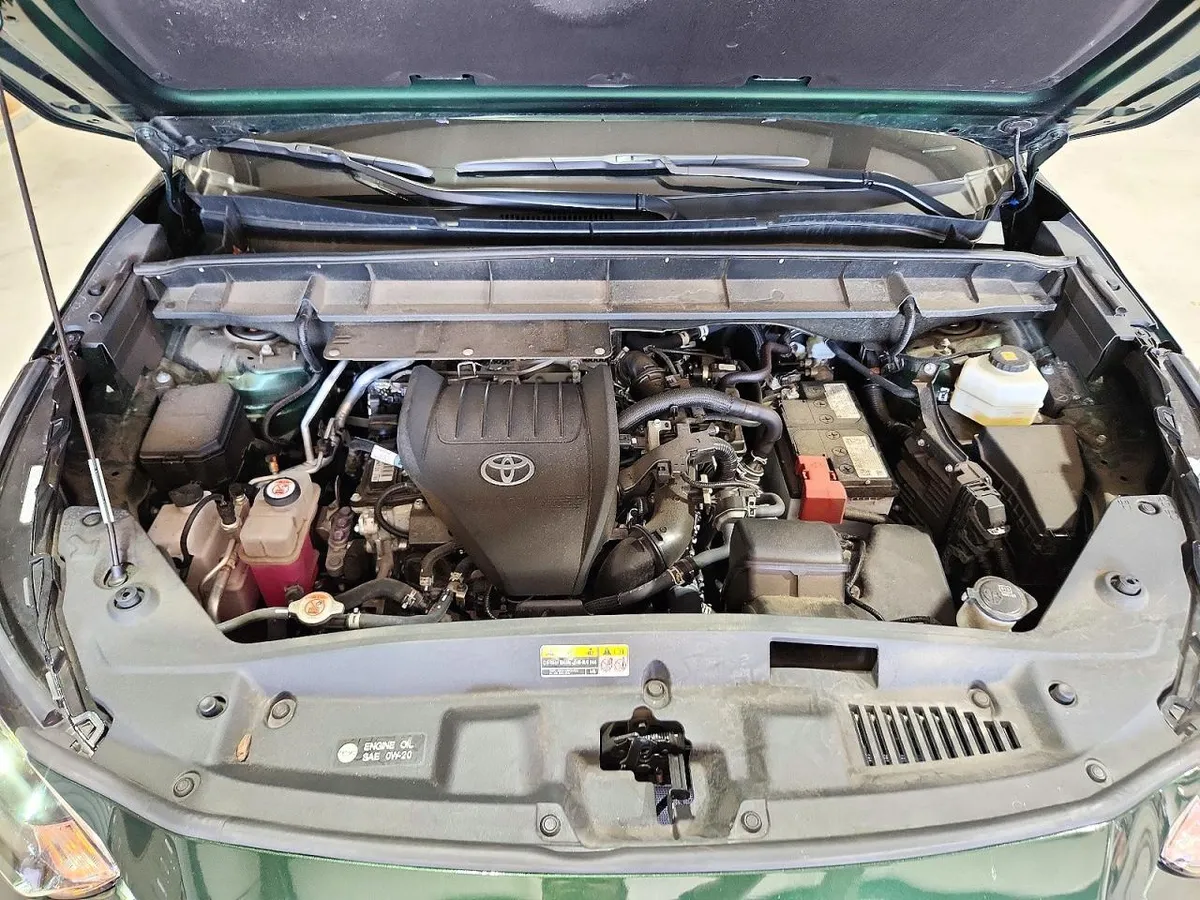 TOYOTA HIGHLANDER XLE 2023