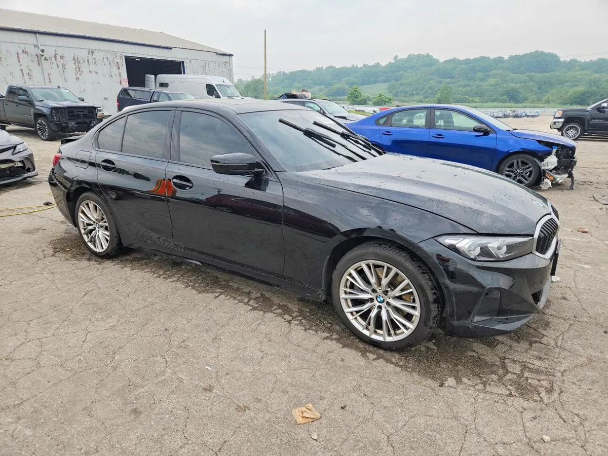 BMW 330XI 2023