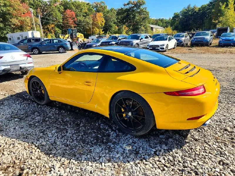 PORSCHE 911 CARRERA 2015