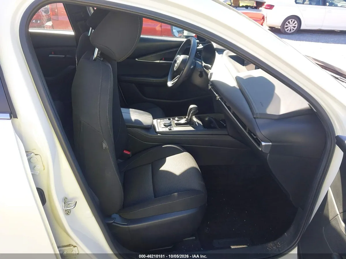 MAZDA CX-30 2024