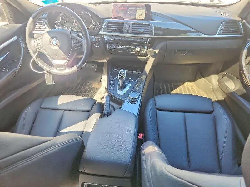BMW 330 XI 2018