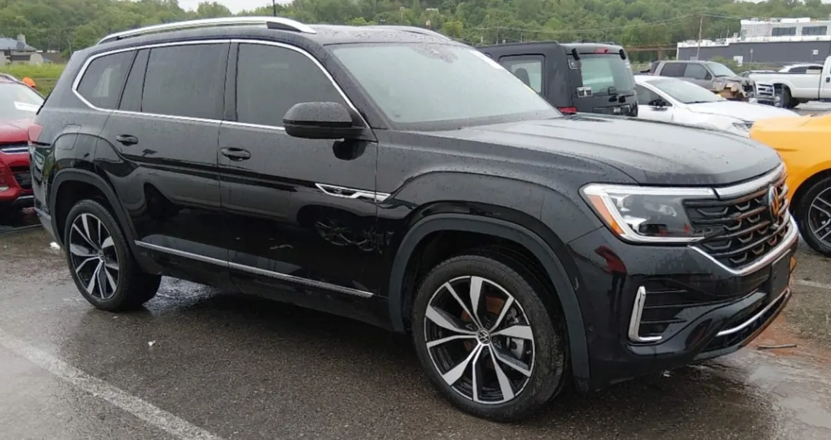 VOLKSWAGEN ATLAS PREMIUM 2024