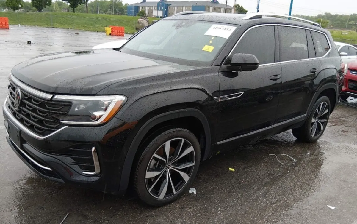 VOLKSWAGEN ATLAS PREMIUM 2024