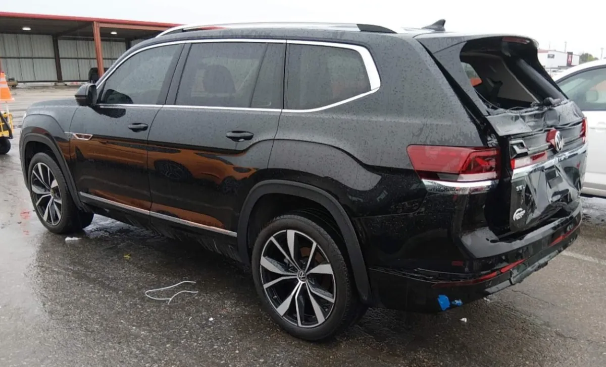 VOLKSWAGEN ATLAS PREMIUM 2024