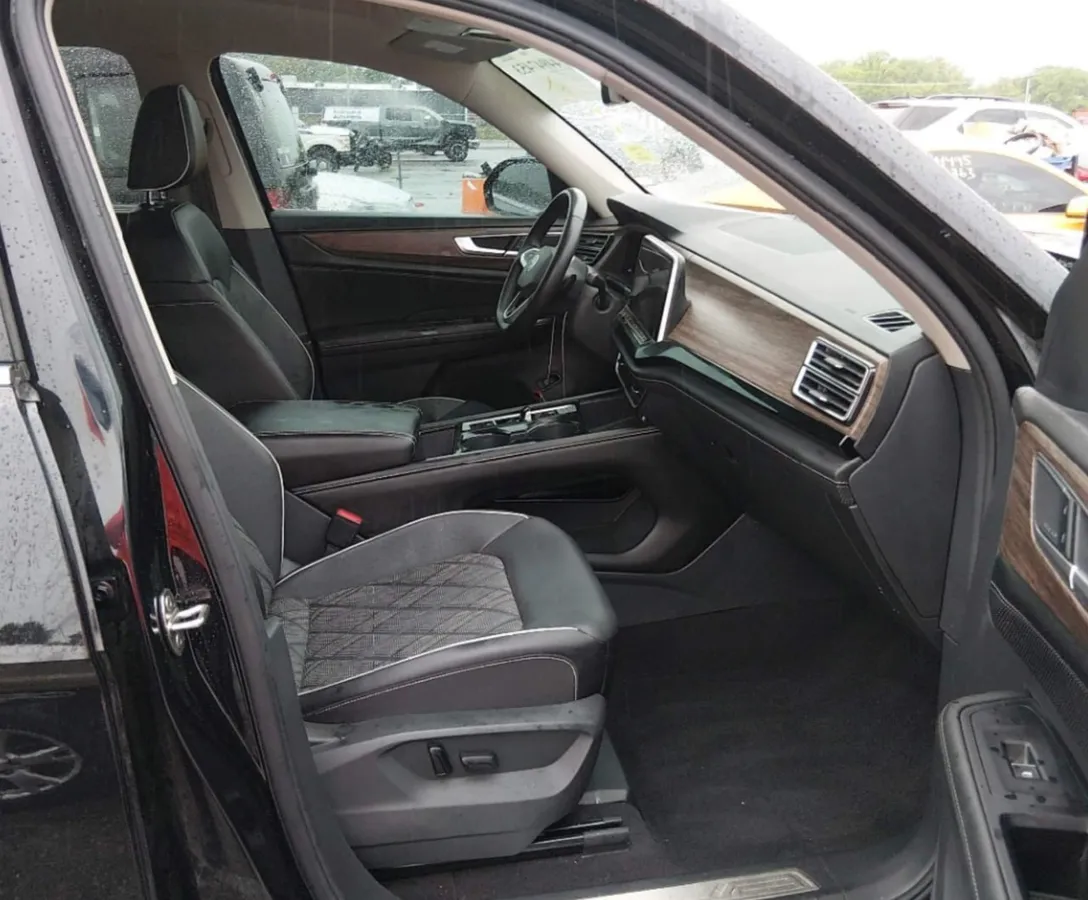 VOLKSWAGEN ATLAS PREMIUM 2024