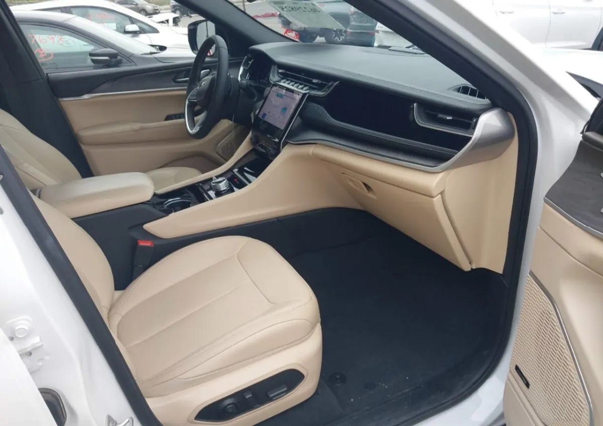 JEEP GRAND CHEROKEE 4XE 2023