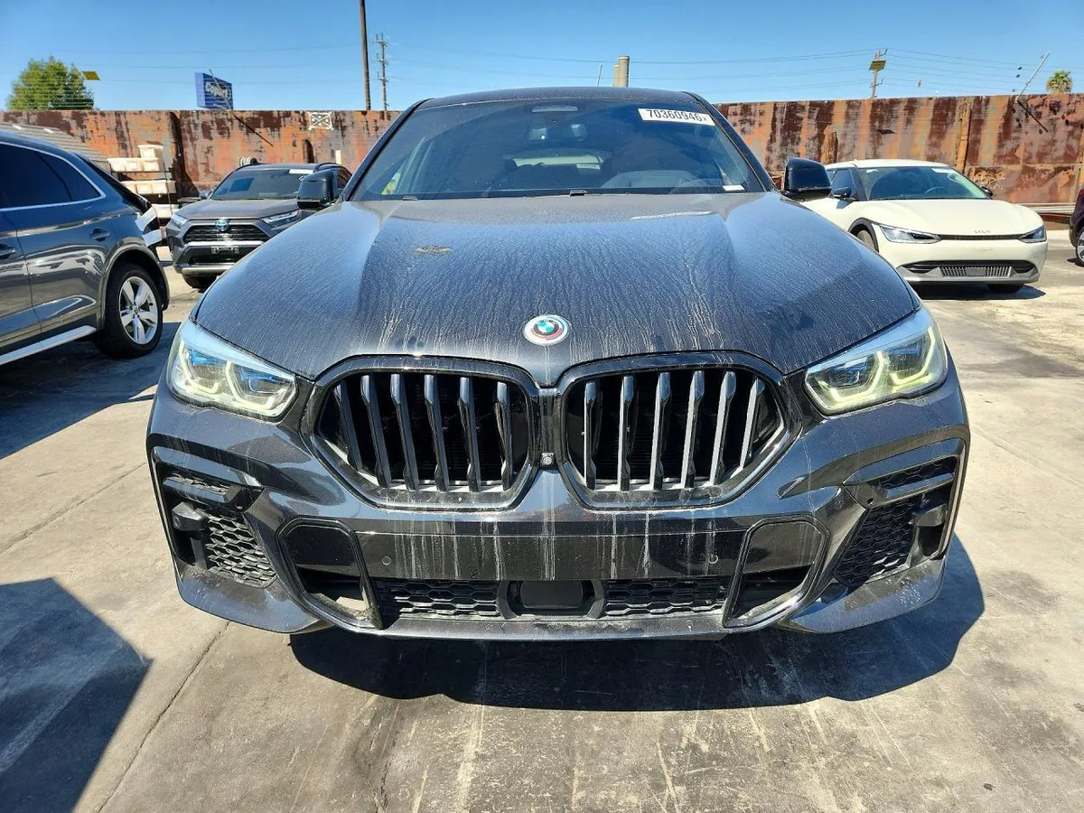 BMW X6 M50I 2022