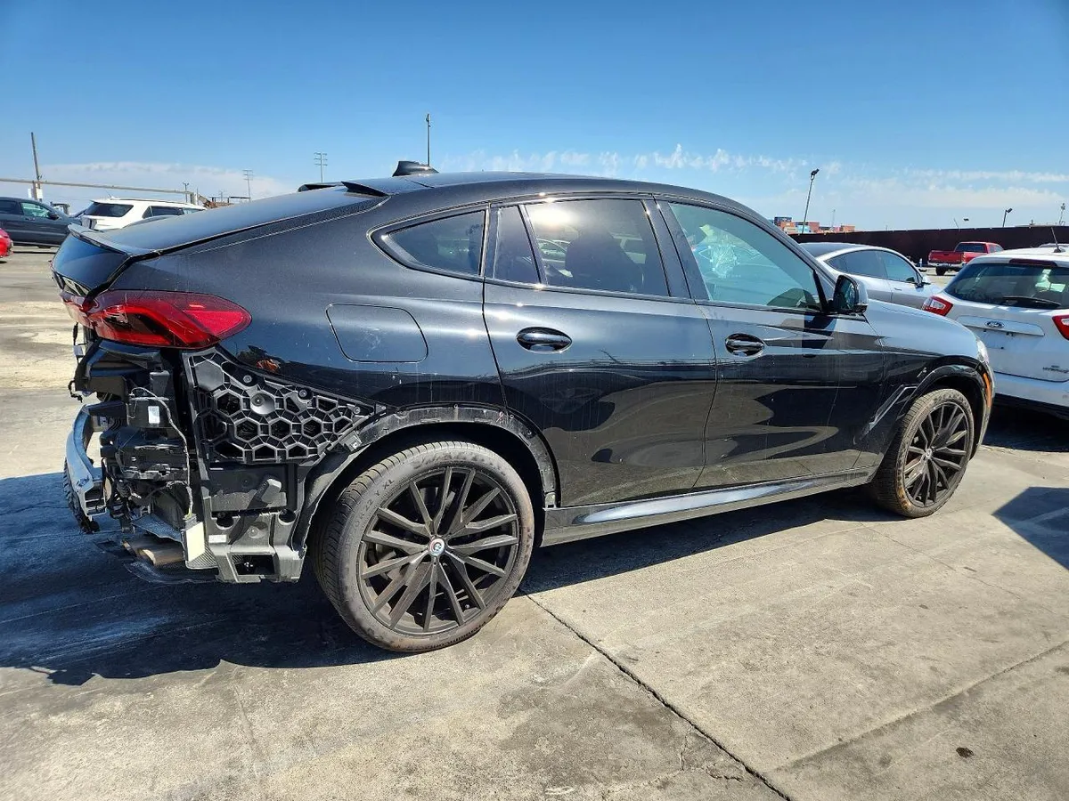 BMW X6 M50I 2022