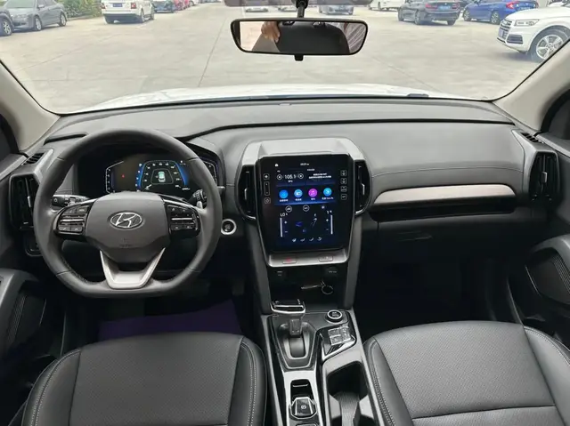 HYUNDAI IX3 КНОПКА ЗАПУСКА ДВИГАТЕЛЯ БЕСКЛЮЧЕВОЙ ДОСТУП ДЛЯ ВОДИТЕЛЯ КАМЕРА ЗАДНЕГО ВИДА СИСТЕМА КОНТРОЛЯ СЛЕПЫХ 2022