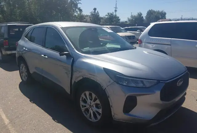 FORD ESCAPE ACTIVE 2023