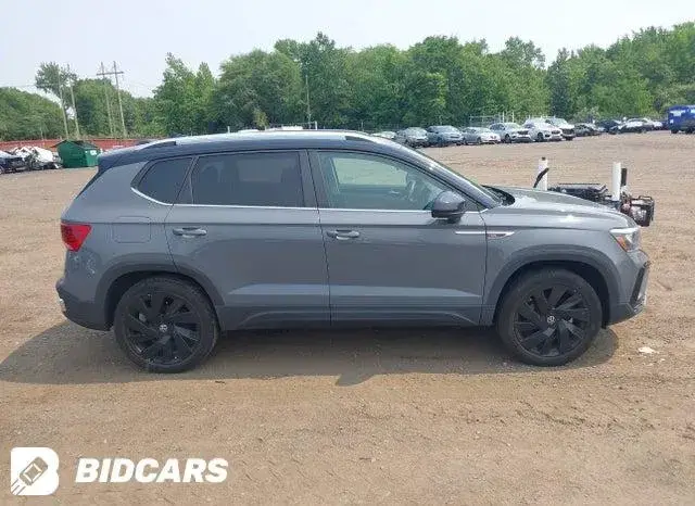 VOLKSWAGEN TAOS 1.5T SE 2024