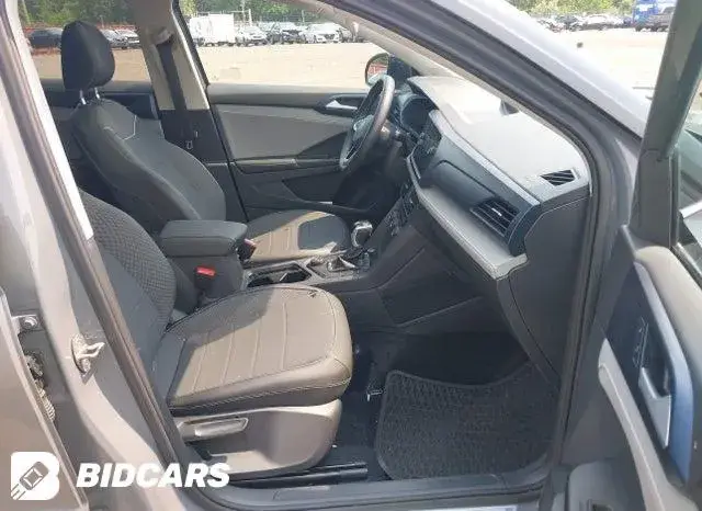 VOLKSWAGEN TAOS 1.5T SE 2024