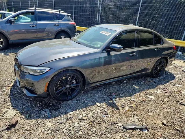 BMW 330XI 2021