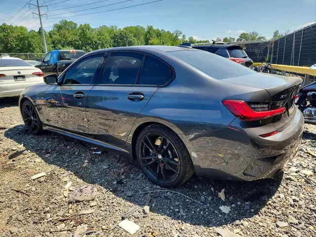 BMW 330XI 2021