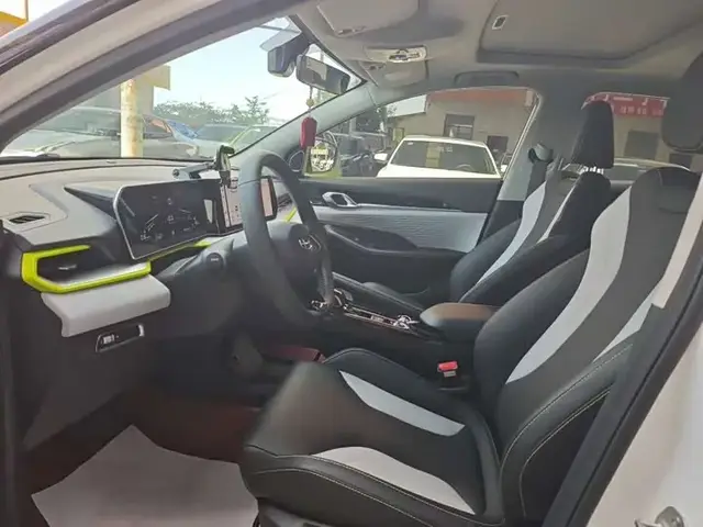 GEELY BINYUE 2023