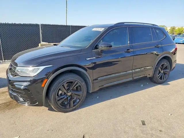 VOLKSWAGEN TIGUAN SE 2023