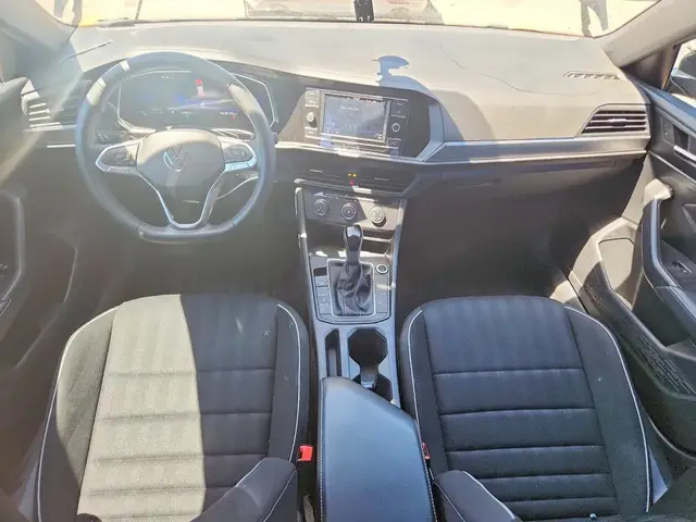VOLKSWAGEN JETTA 2022