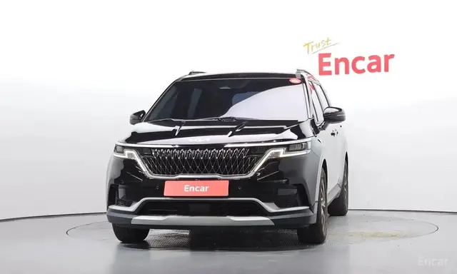 KIA CARNIVAL PRESTIGE 2023