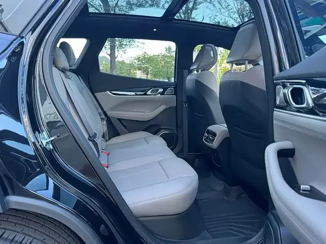 GEELY BOYUE L 2025