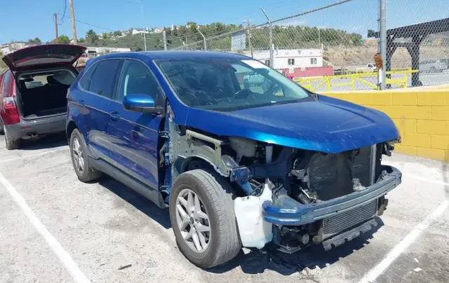 FORD EDGE SEL 2023