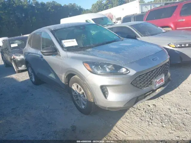 FORD ESCAPE SE 2022
