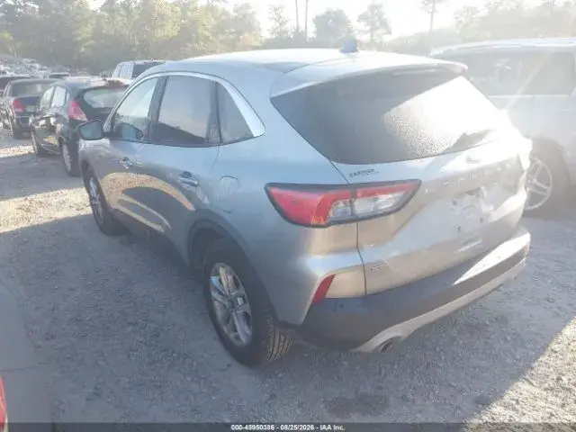 FORD ESCAPE SE 2022