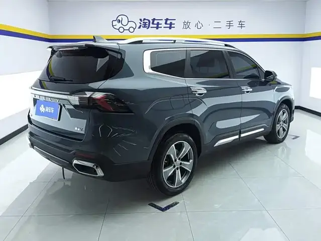 GEELY OKAVANGO 2023