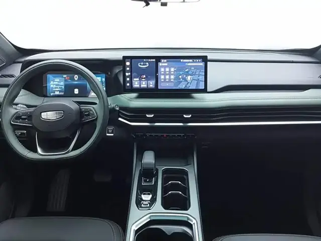 GEELY OKAVANGO 2023