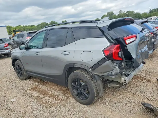 GMC TERRAIN AT4 2023