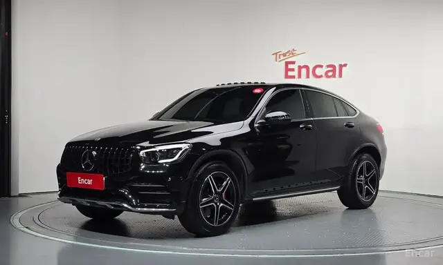 MERCEDES-BENZ GLC300 4MATIC COUPE 2023