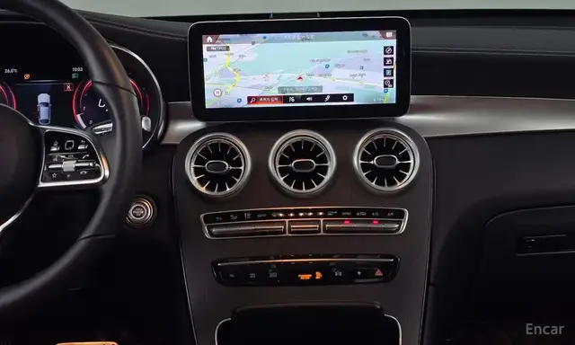 MERCEDES-BENZ GLC300 4MATIC COUPE 2023