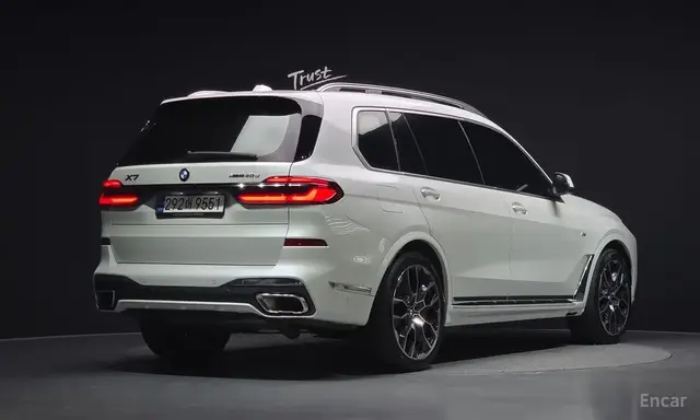 BMW X7 40D M-SPORT 7-SEATER 2023