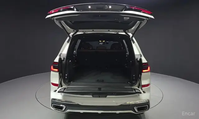 BMW X7 40D M-SPORT 7-SEATER 2023