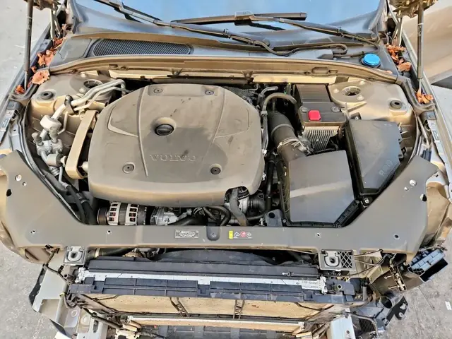 VOLVO S60 T5 MOMENTUM 2020