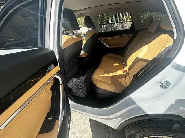GEELY BOYUE L PREMIUM 2023