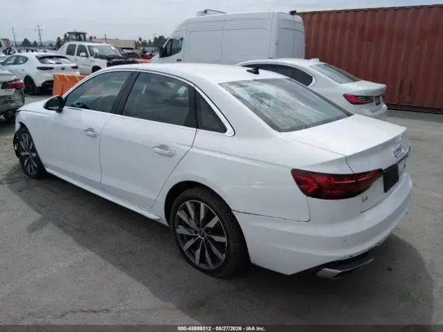 AUDI A4 PREMIUM 2023