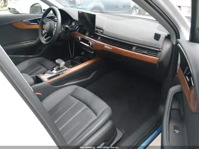 AUDI A4 PREMIUM 2023